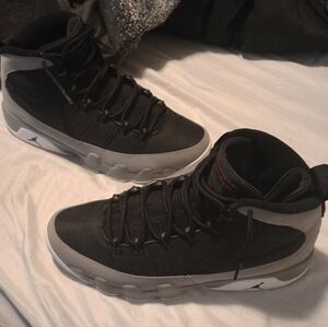 Jordan retro 9s